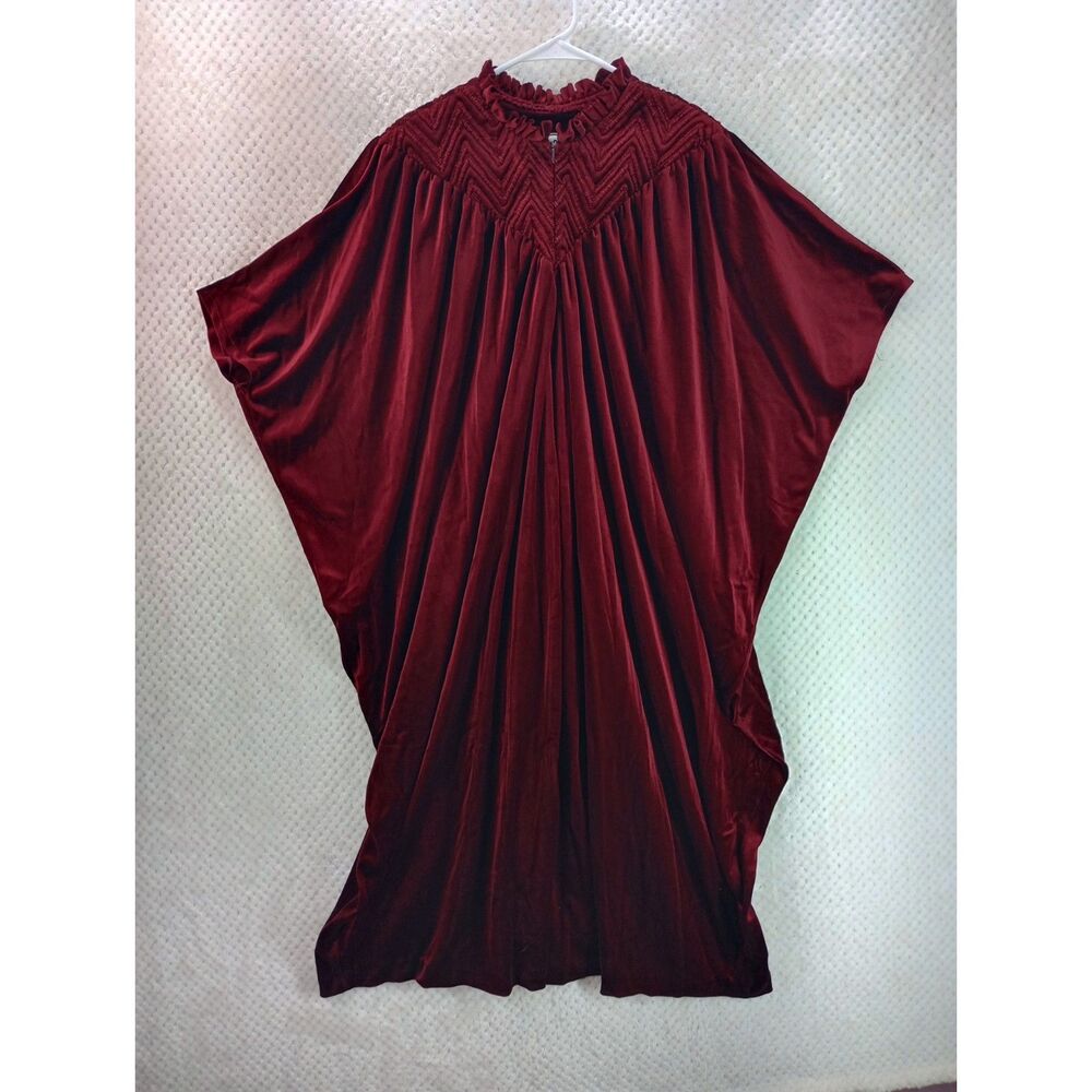 Y2K Circa 2000 Ruby Velvet Caftan Women's One Size 3/4 Zip Chevron